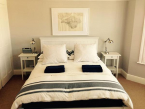 Pretty coastal victorian cottage in Yarmouth IOW